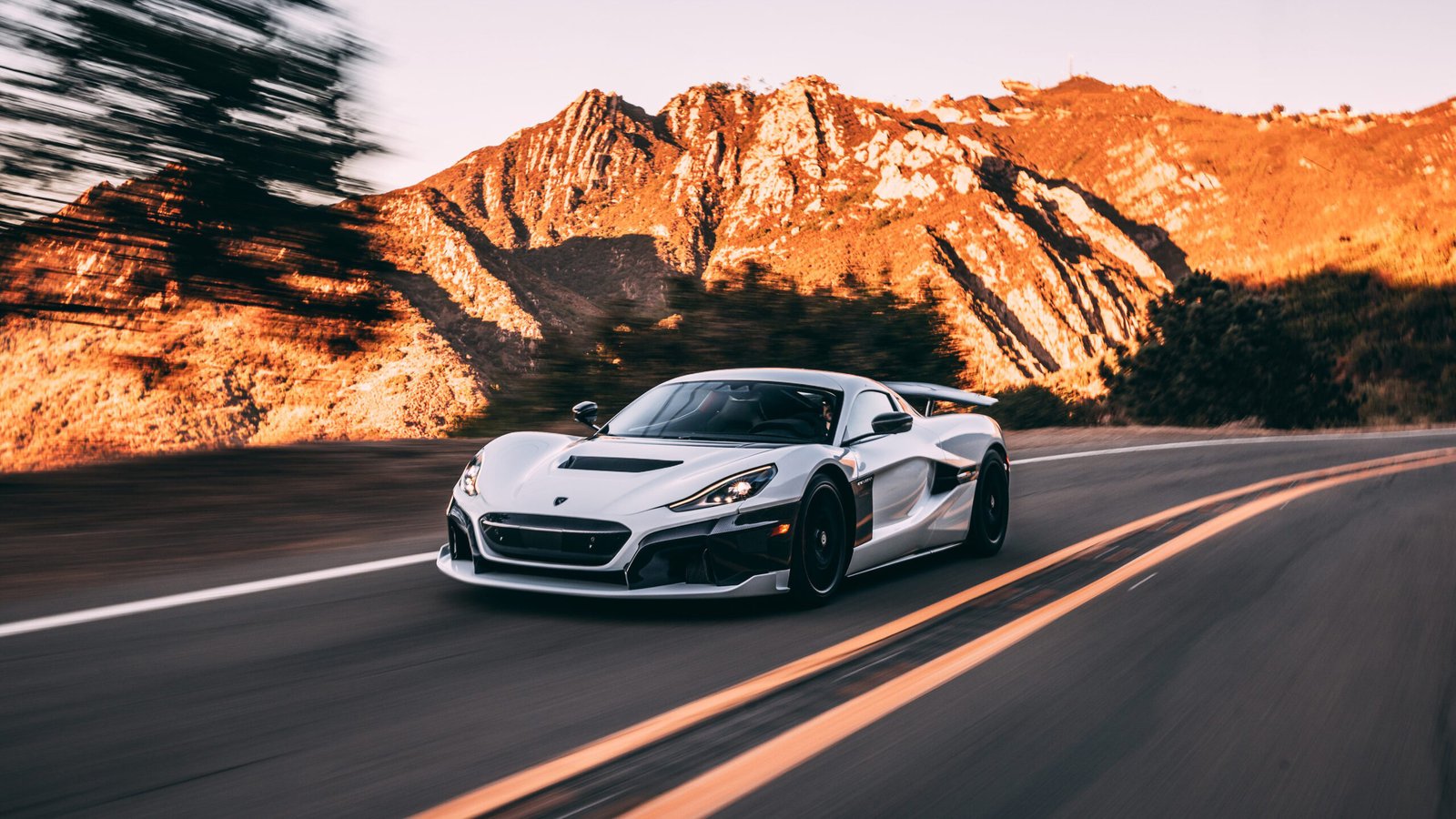 Let us help you
 get your next car!